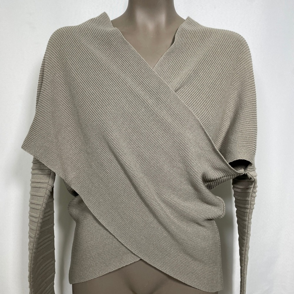 Star Wars Musterbrand Rey of Jakku Beige Knitted Wrap Sweater Women's LARGE